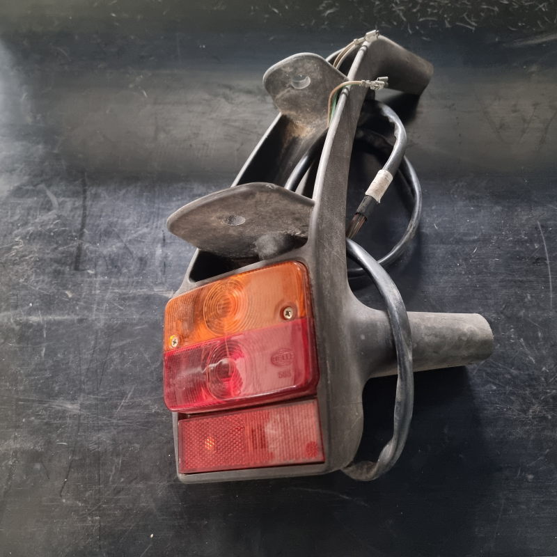 Πίσω αριστερό φανάρι used DEUTZ FAHR - Agrotron
